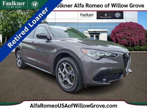 New 2025 Alfa Romeo Stelvio Sprint AWD/4WD image 1