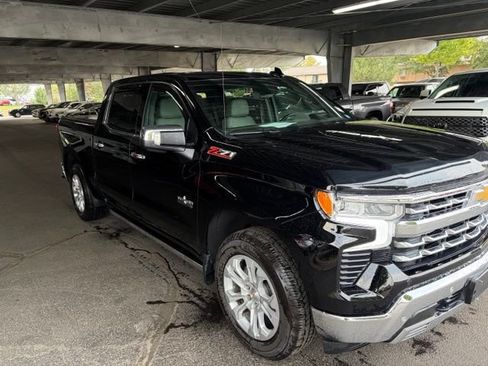 Used 2023 Chevrolet Silverado 1500 LTZ w/ Technology Package AWD/4WD image 8