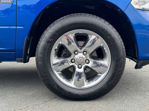 Used 2019 RAM 1500 Express w/ Express Value Package AWD/4WD image 10