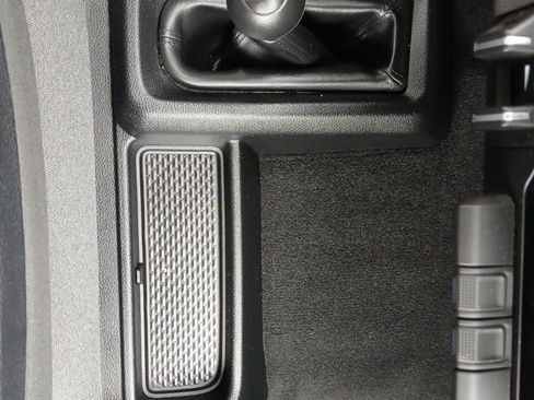 Used 2024 RAM 3500 Tradesman w/ Chrome Appearance Group image 25