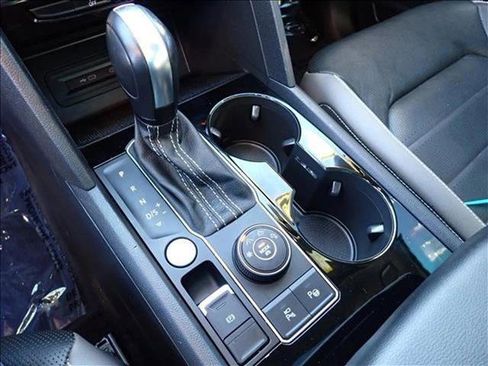 Used 2022 Volkswagen Atlas Cross Sport SEL Premium R-Line image 22