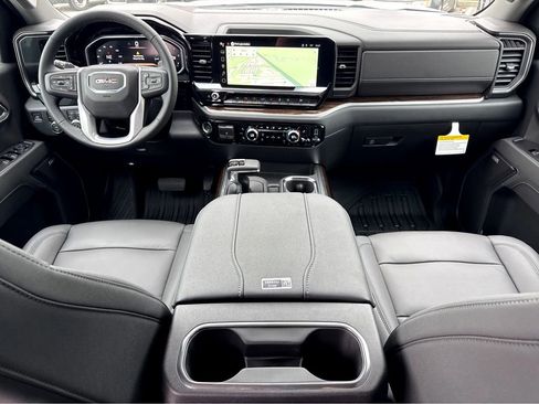 New 2026 GMC Sierra 1500 Elevation w/ Elevation Premium Package AWD/4WD image 11