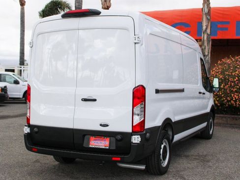 Used 2021 Ford Transit 250 Medium Roof image 9