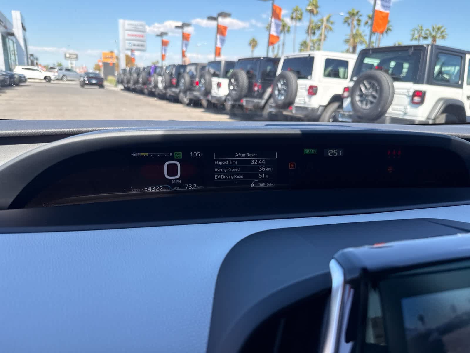 Used 2022 Toyota Prius Prime XLE FWD image 29