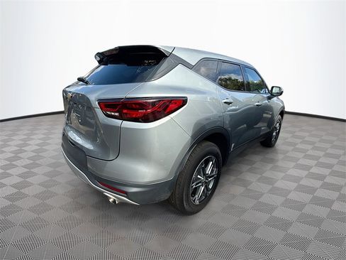 Used 2024 Chevrolet Blazer LT image 4