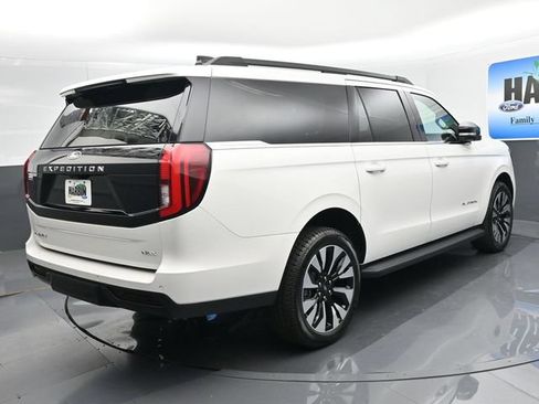 New 2027 Ford Expedition Max Platinum RWD image 5