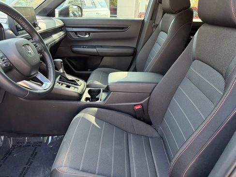 Used 2025 Honda CR-V Sport image 18