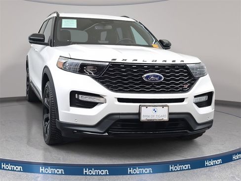 Used 2020 Ford Explorer ST w/ ST Street Pack image 3