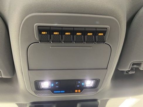 New 2025 Ford F350 XL w/ XL Chrome Package image 17