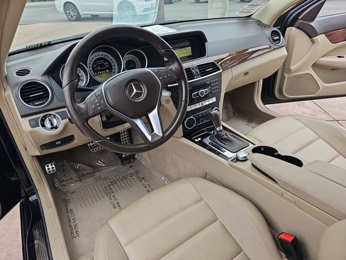 Used 2012 Mercedes-Benz C 250 Coupe image 25