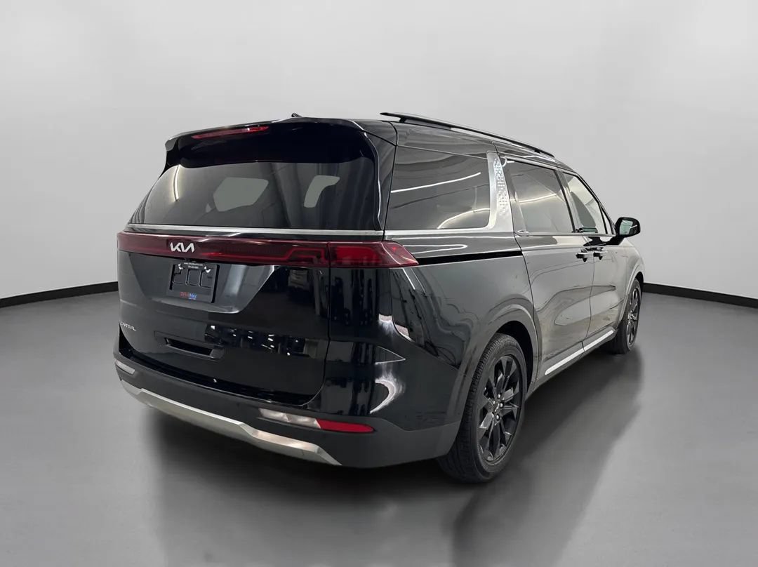Used 2023 Kia Carnival SX Prestige FWD image 10