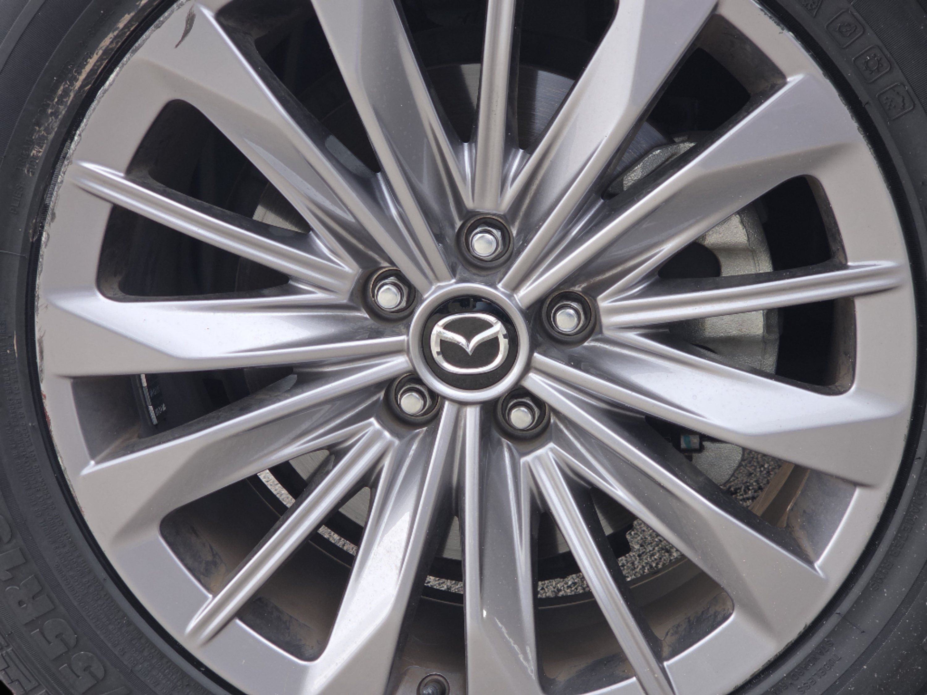 Used 2024 MAZDA CX-90 3.3 Turbo w/ Preferred Package AWD/4WD image 17