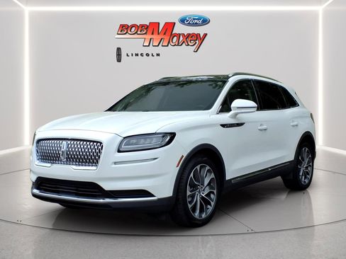 Used 2022 Lincoln Nautilus Reserve AWD/4WD image 1