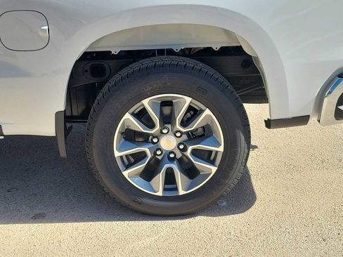 New 2026 Chevrolet Silverado 1500 LT image 8