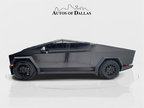 Used 2024 Tesla Cybertruck AWD Crew Cab image 7