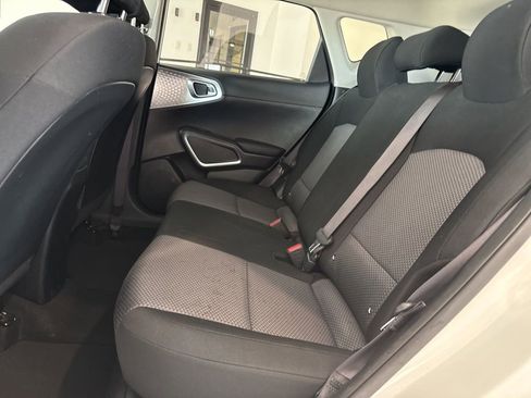Used 2023 Kia Soul LX w/ Option Group 015 image 16