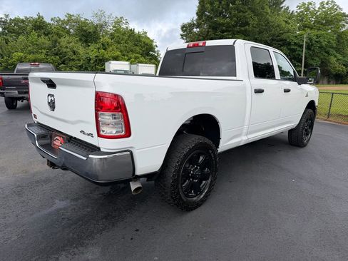 Used 2024 RAM 2500 Tradesman w/ Chrome Appearance Group AWD/4WD image 4