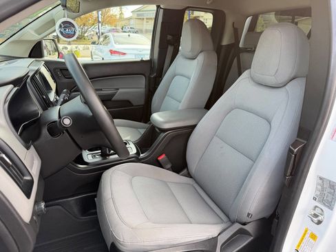 Used 2018 Chevrolet Colorado W/T w/ WT Convenience Package image 6