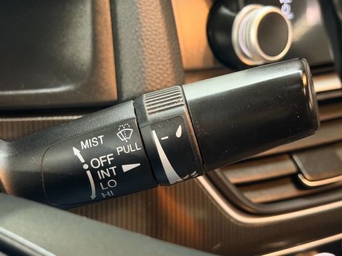 Used 2020 Honda Accord Sport image 36