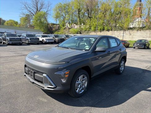 New 2026 Hyundai Kona SE AWD/4WD image 3