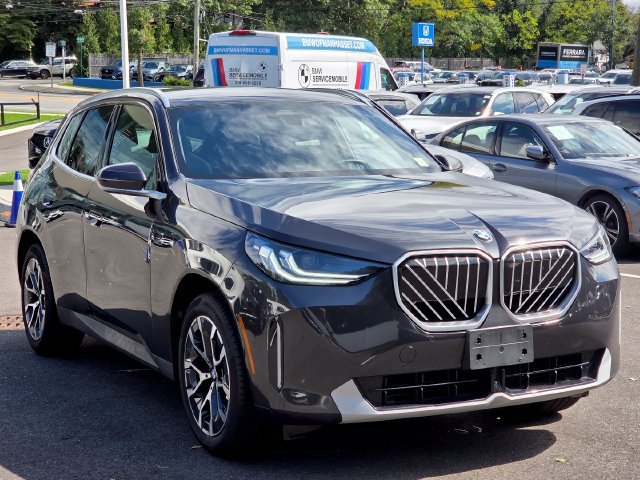 Used 2026 BMW X3 xDrive30i w/ Convenience Package AWD/4WD image 3