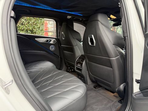 Used 2023 BMW XM image 39