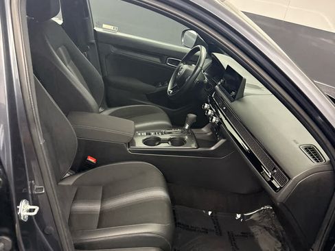 Used 2025 Honda Civic Sport image 56