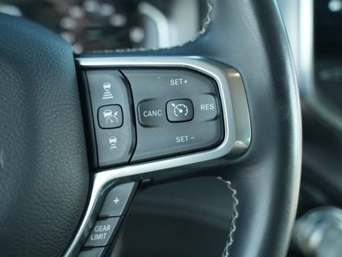 Used 2024 RAM 1500 Limited AWD/4WD image 32