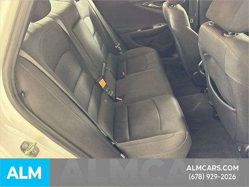 Used 2024 Chevrolet Malibu LT image 18