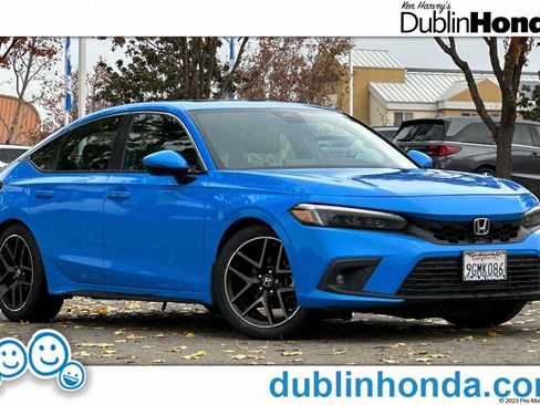 Used 2023 Honda Civic Sport image 1