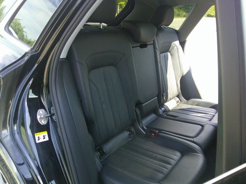 Used 2020 Audi Q5 2.0T Premium Plus w/ Premium Plus Package AWD/4WD image 48