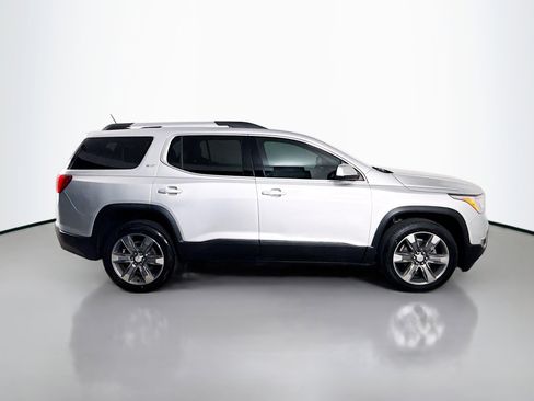 Used 2017 GMC Acadia SLT image 11
