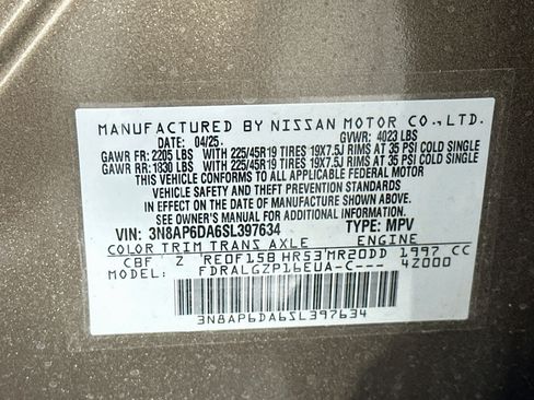 Used 2025 Nissan Kicks SR FWD image 12