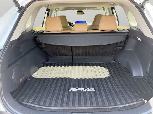 Used 2024 Toyota RAV4 Limited FWD image 7