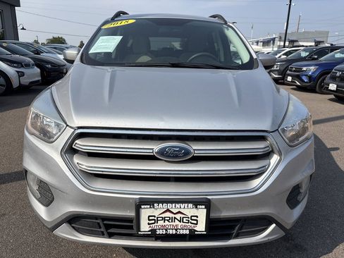 Used 2018 Ford Escape SE image 16