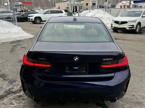 Used 2023 BMW 330i xDrive Sedan w/ M Sport Package image 6