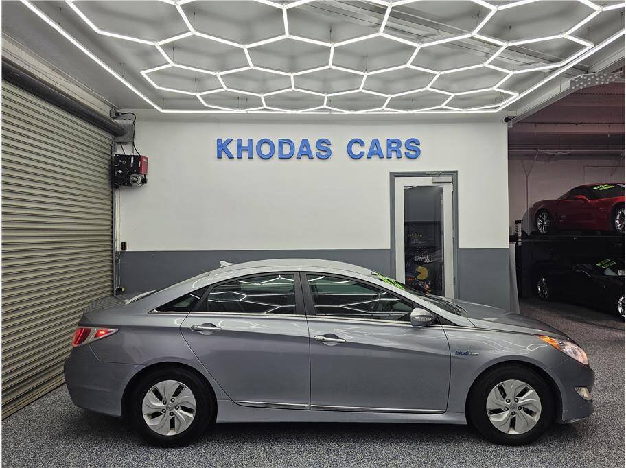 Used 2015 Hyundai Sonata Hybrid FWD image 5