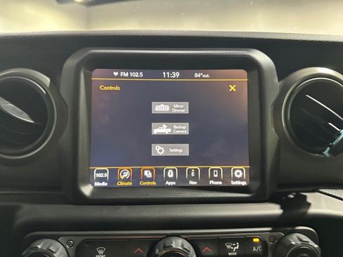 Used 2023 Jeep Gladiator Sport AWD/4WD image 64