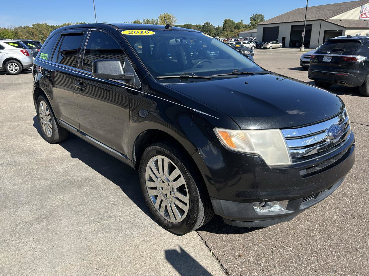 Used 2010 Ford Edge Limited FWD image 3