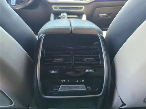 Used 2021 BMW X6 M50i w/ Executive Package AWD/4WD image 19