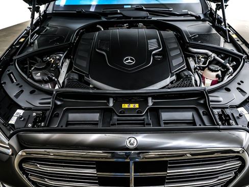 New 2026 Mercedes-Benz S 580 4MATIC Sedan image 11