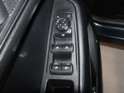 Used 2022 Ford Edge SE w/ Black Appearance Package AWD/4WD image 6