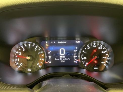 Used 2026 Jeep Compass Latitude w/ Quick Order Package 29K image 9