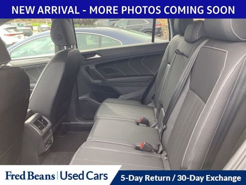 Used 2024 Volkswagen Tiguan SE R-Line image 9