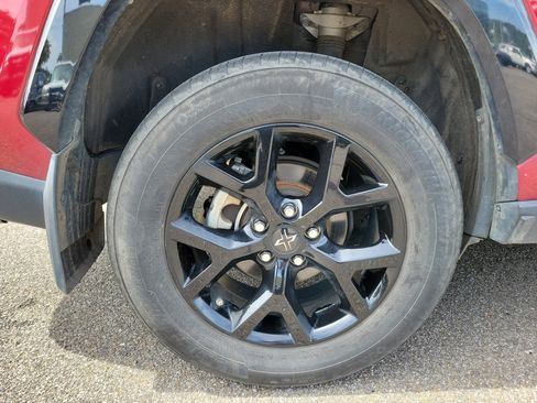 Used 2024 Toyota RAV4 LE FWD image 24