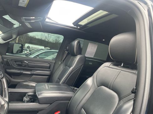 Used 2022 RAM 1500 Limited w/ Night Edition image 7