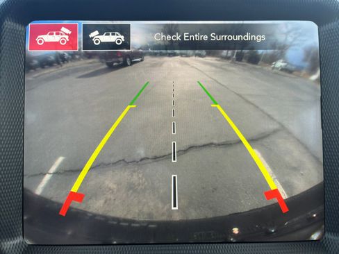 Used 2022 Jeep Wrangler Unlimited Rubicon w/ Xtreme Recon 35" Tire Package image 22