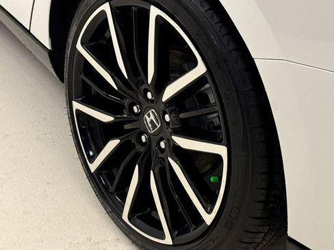 New 2026 Honda Accord Touring image 11