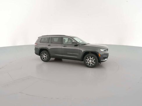 New 2025 Jeep Grand Cherokee L Limited image 15