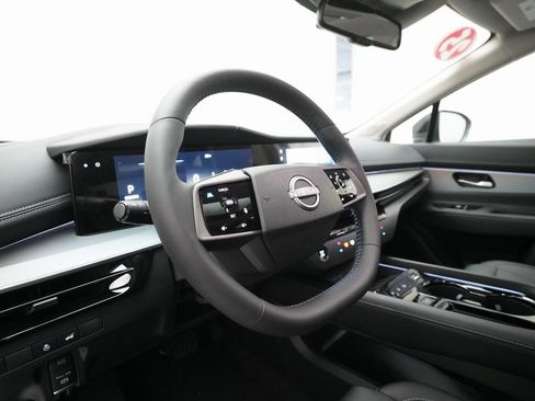 Certified 2025 Nissan Murano SL image 8